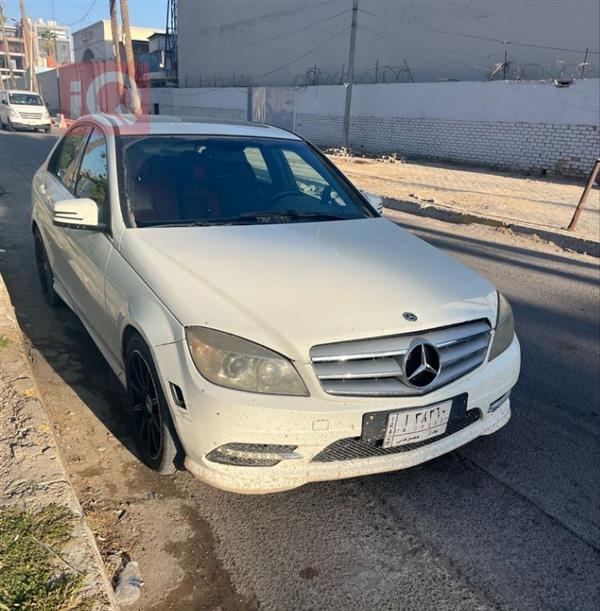 مرسيدس بنز   للبيع في العراق